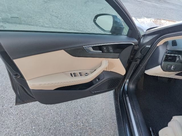 Used 2023 Audi A4 2.0T Premium Plus w/ Premium Plus Package image 32