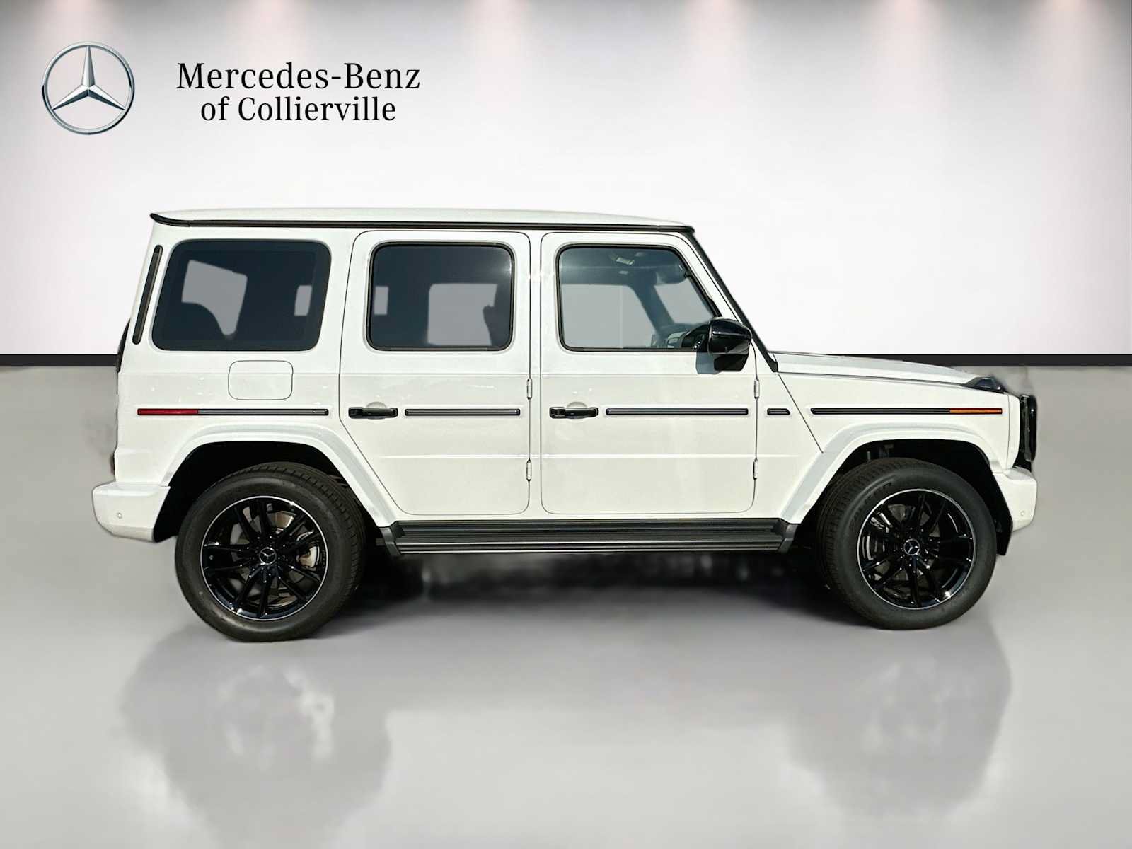 Used 2025 Mercedes-Benz G 550 image 4