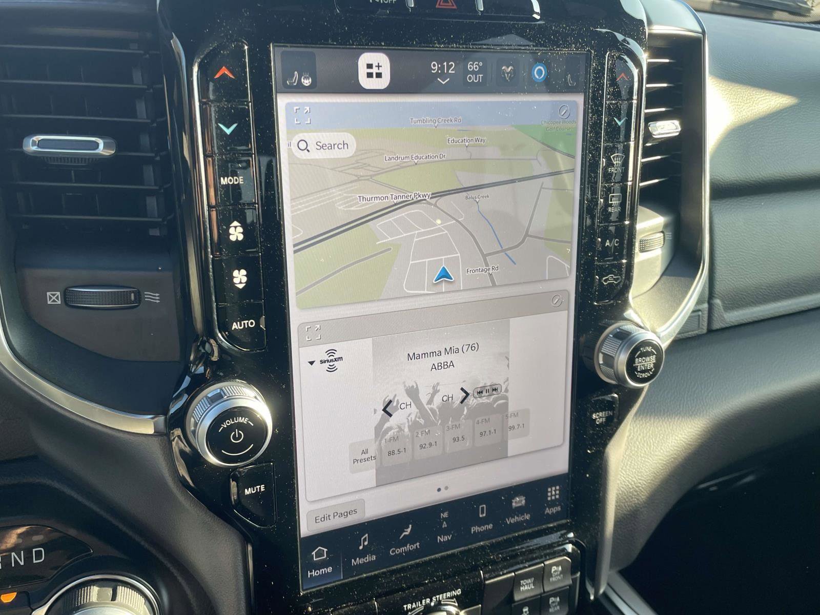 Used 2024 RAM 1500 Big Horn video 3