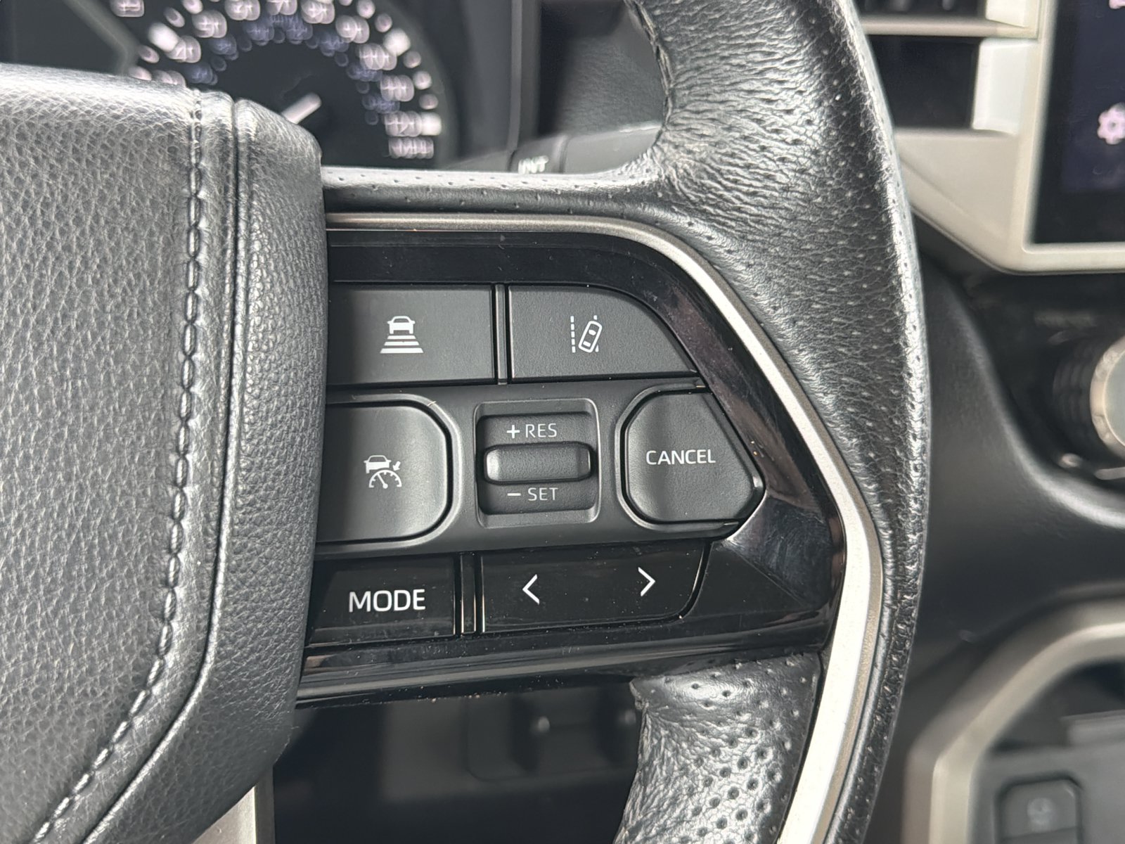 Used 2022 Toyota Tundra SR5 w/ SR5 Premium Package RWD image 20