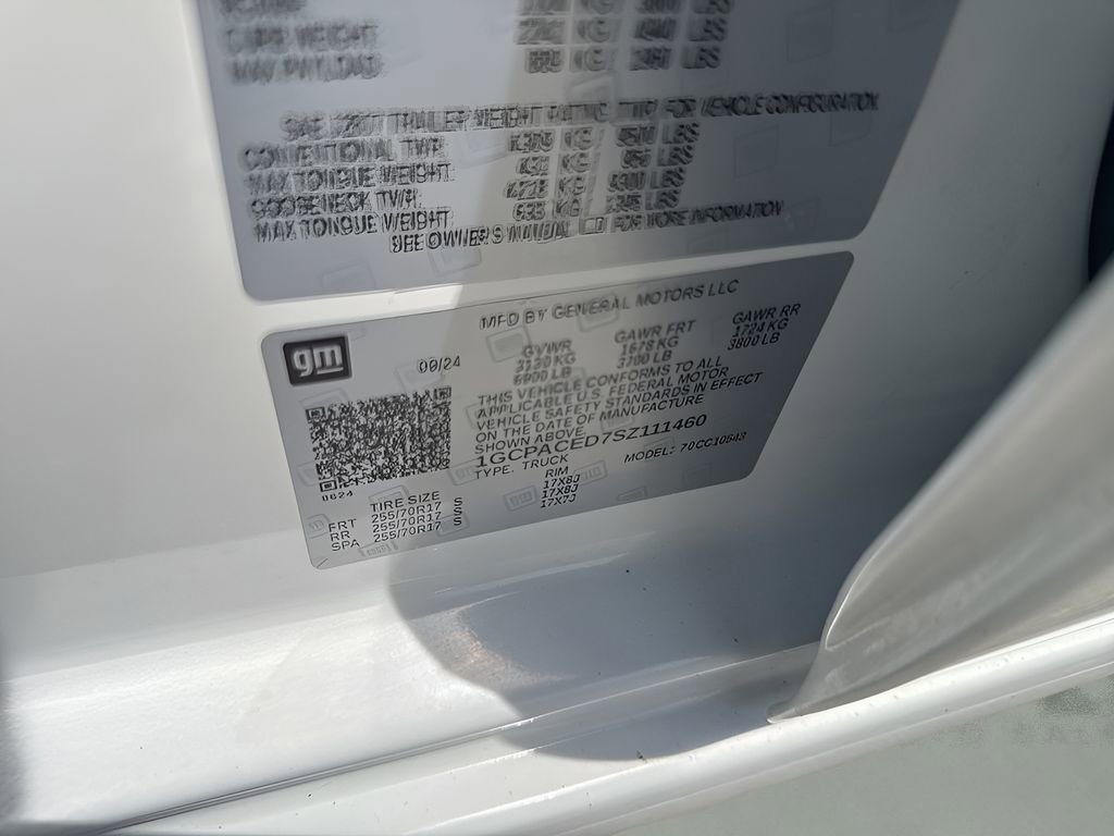 Used 2025 Chevrolet Silverado 1500 LT image 36