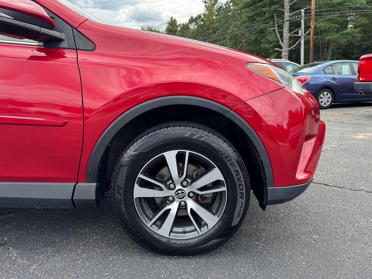 Used 2016 Toyota RAV4 XLE image 17