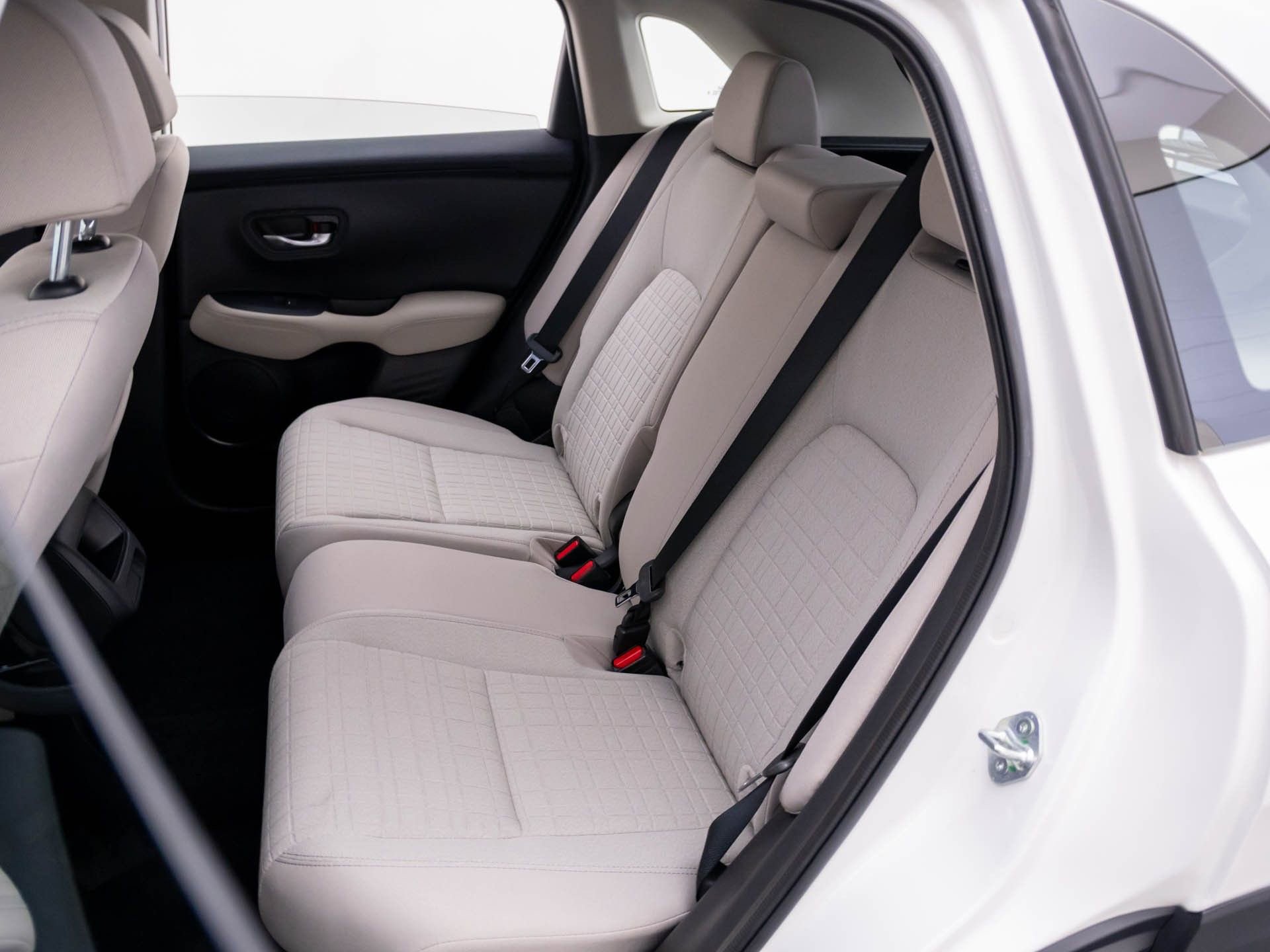 Used 2024 Honda HR-V LX image 16