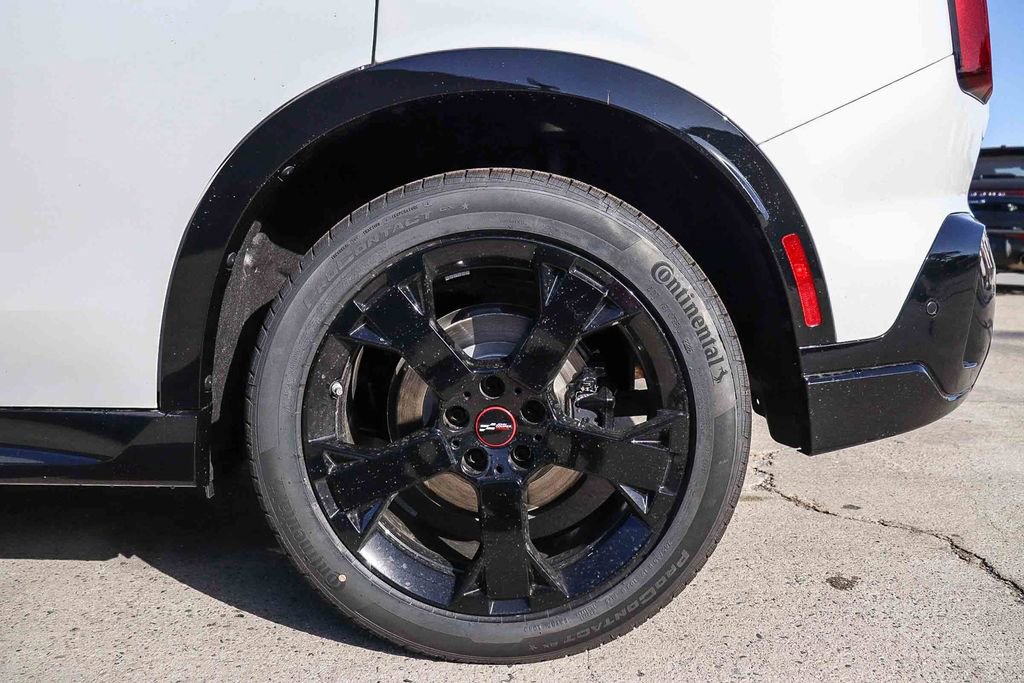 New 2026 MINI Cooper Countryman S w/ Comfort Package Max image 11