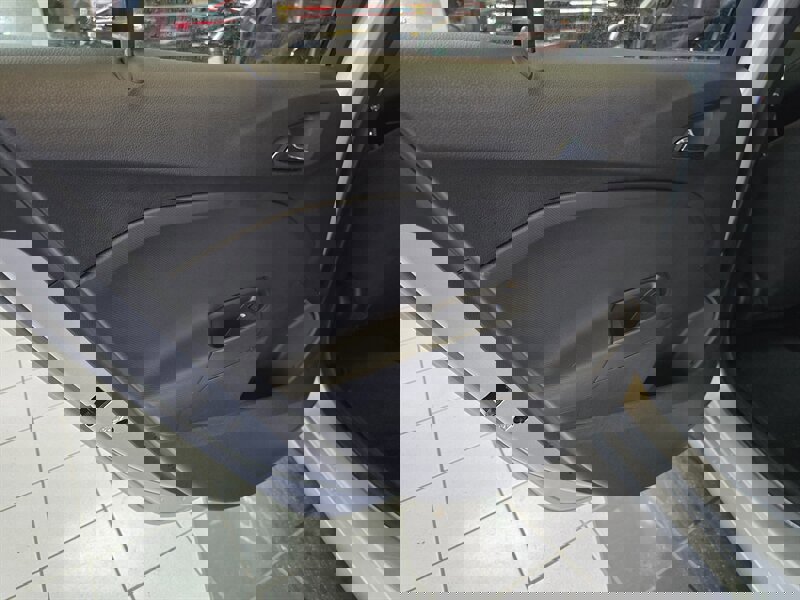 Used 2018 Chevrolet Cruze LS image 7