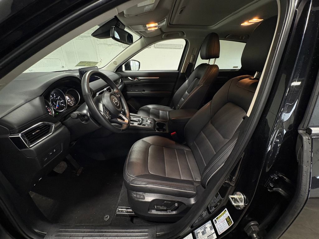 Used 2025 MAZDA CX-5 AWD 2.5 S w/ Preferred Package image 17