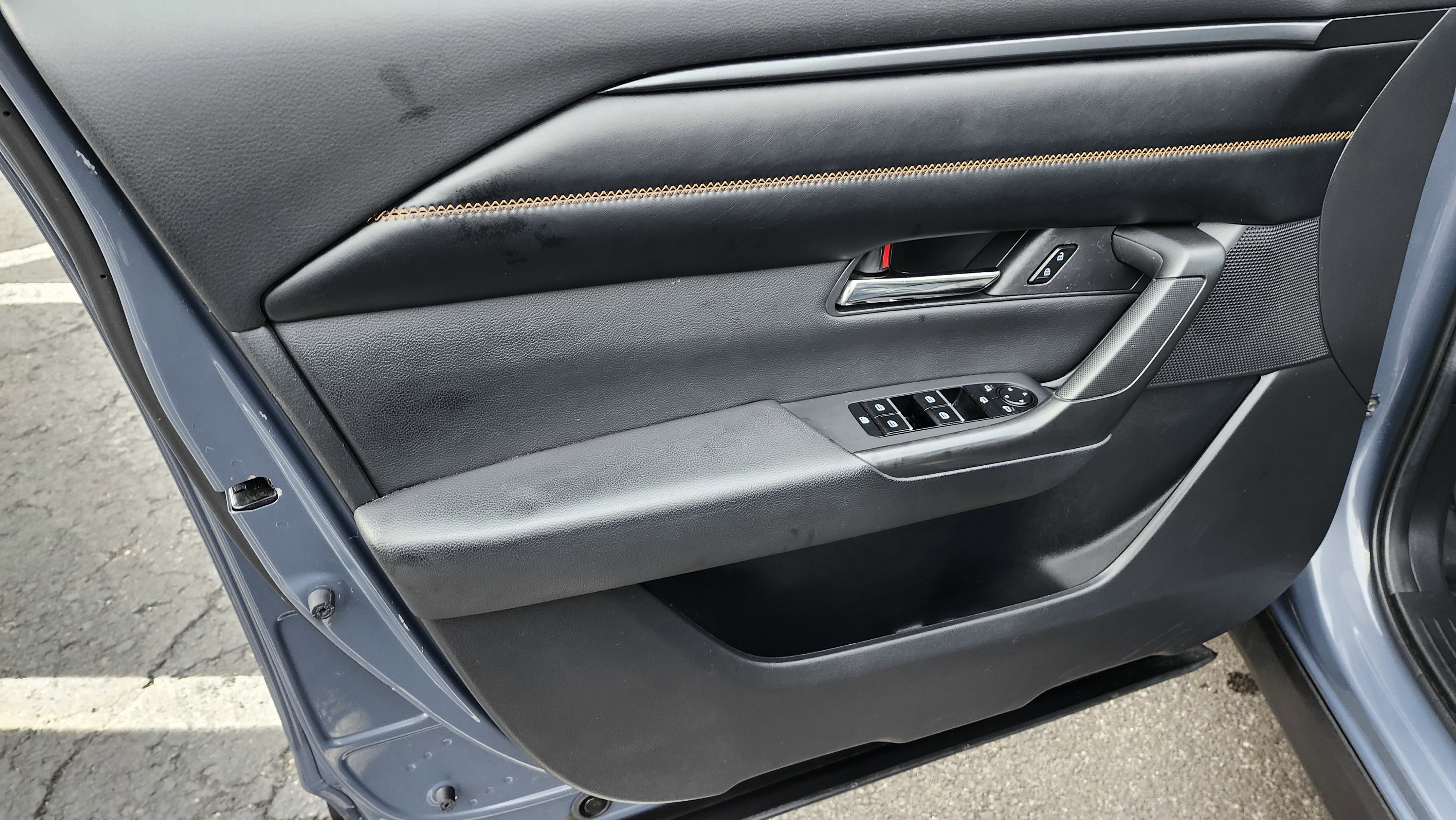 Used 2023 MAZDA CX-50 AWD 2.5 S w/ Cargo Package image 28