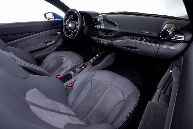 Used 2023 Ferrari F8 Tributo image 52