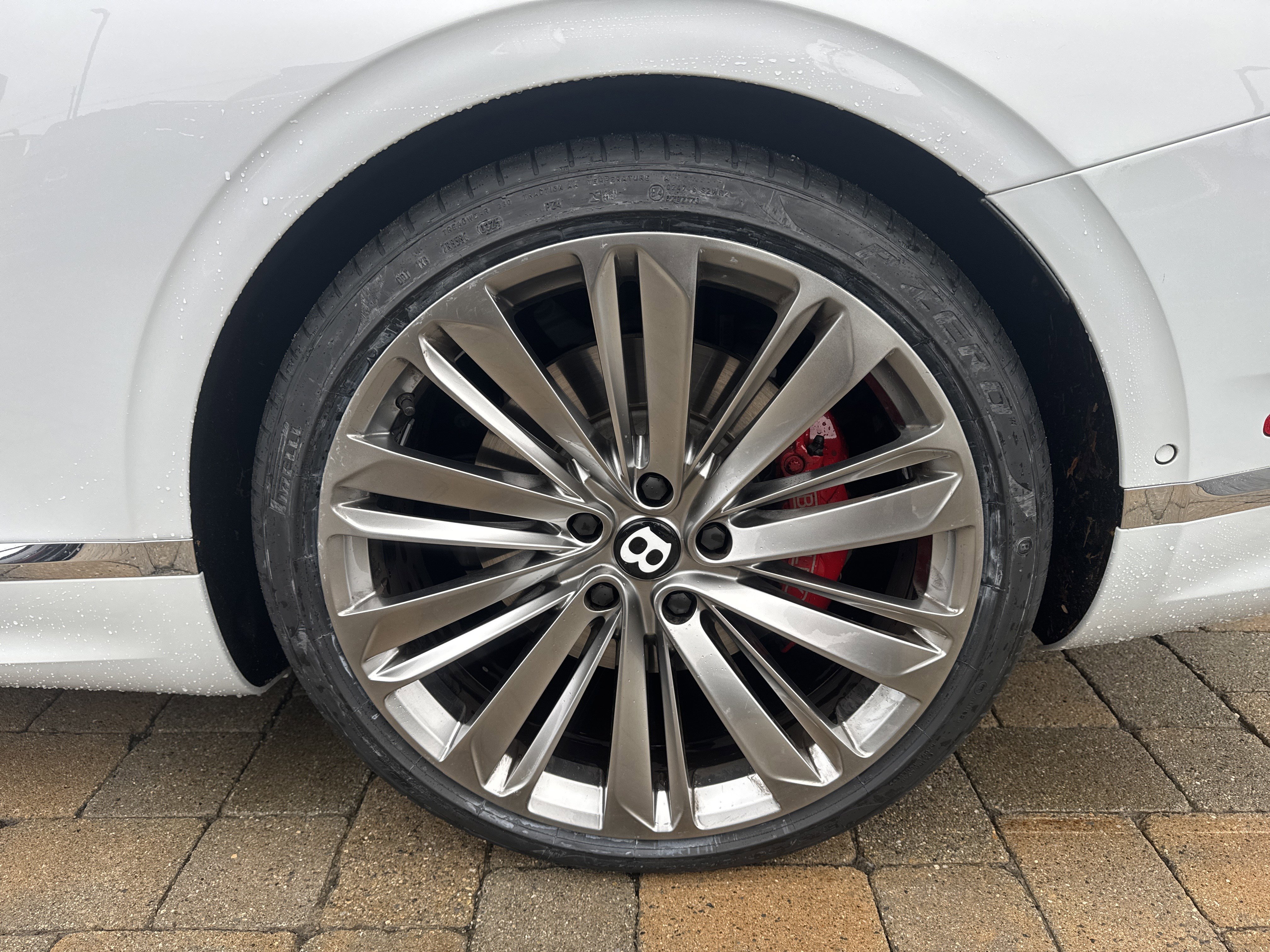 Used 2022 Bentley Continental GT Speed image 31