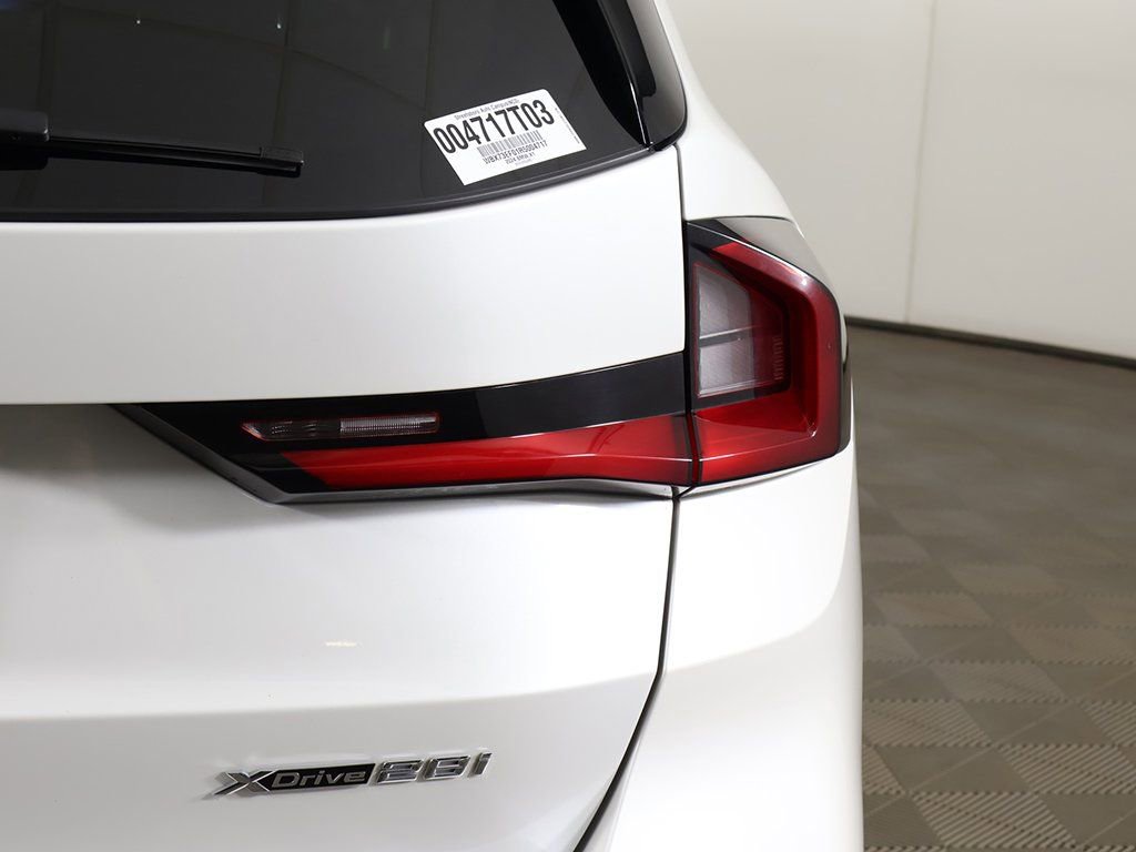 Used 2024 BMW X1 xDrive28i w/ Convenience Package image 16