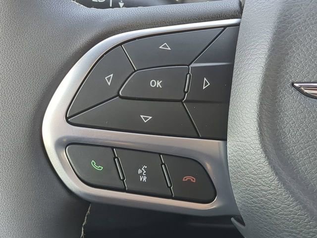 New 2026 Chrysler Voyager LX image 29