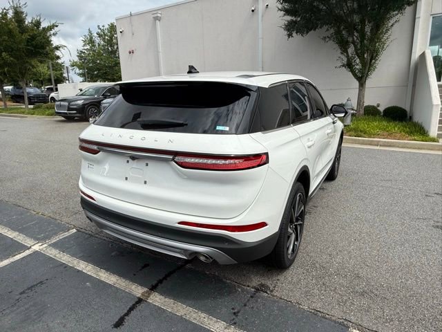 New 2025 Lincoln Corsair Reserve image 17