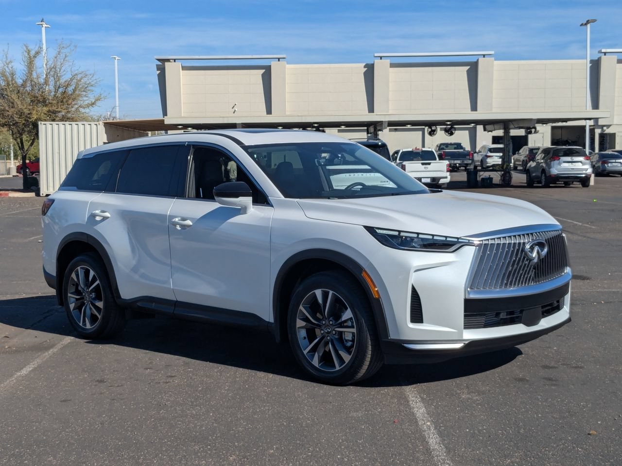 Certified 2026 INFINITI QX60 Pure w/ Cargo Package AWD/4WD image 7