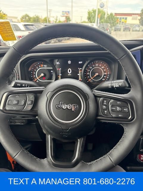 Used 2025 Jeep Gladiator Rubicon AWD/4WD image 15
