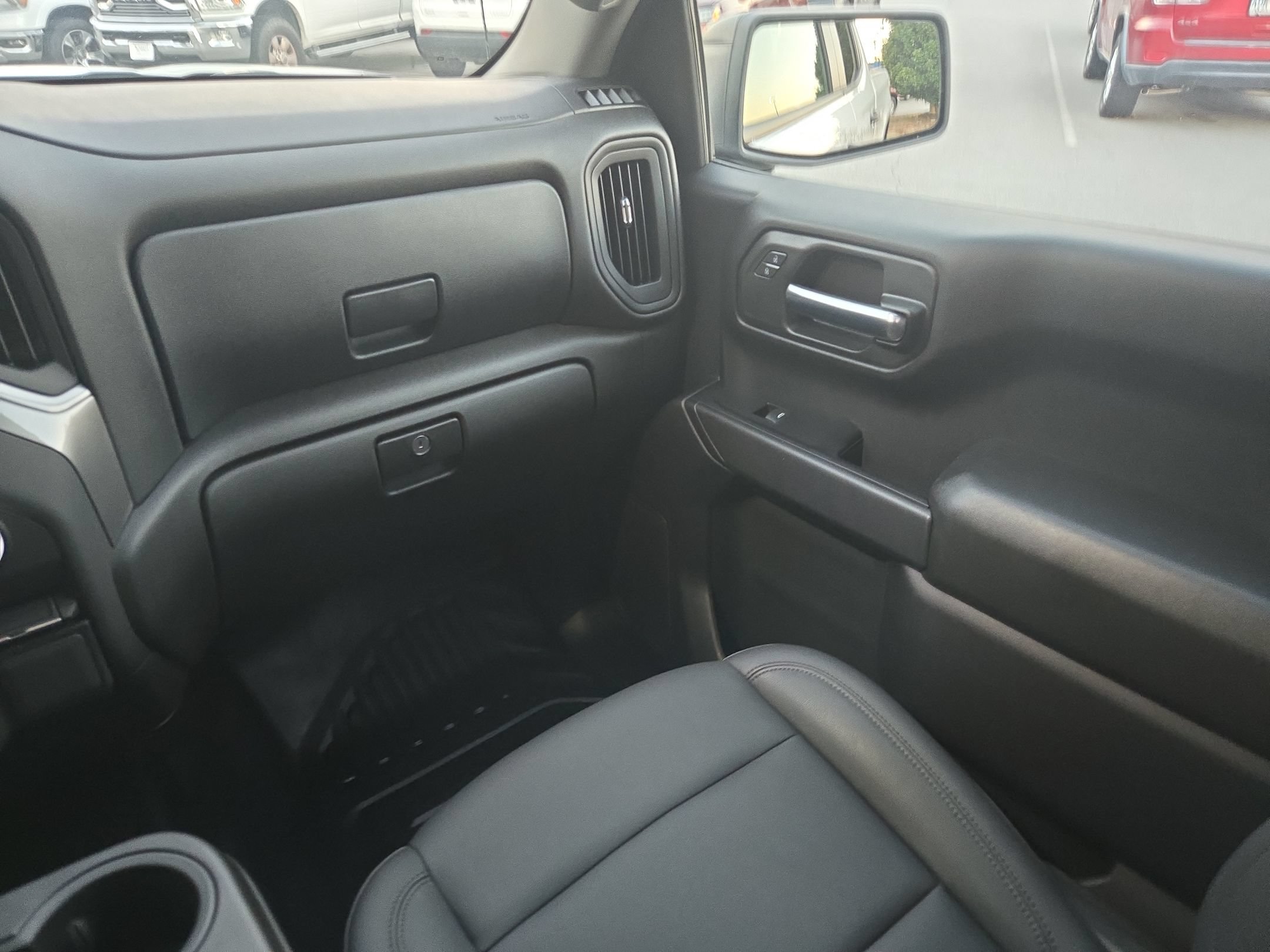 Used 2025 GMC Sierra 1500 Pro w/ Pro Value Package RWD image 11