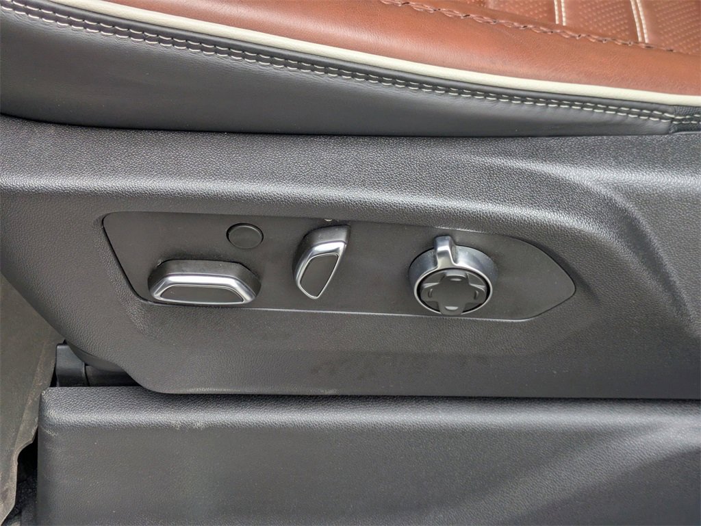 Used 2023 GMC Sierra 1500 Denali Ultimate image 19