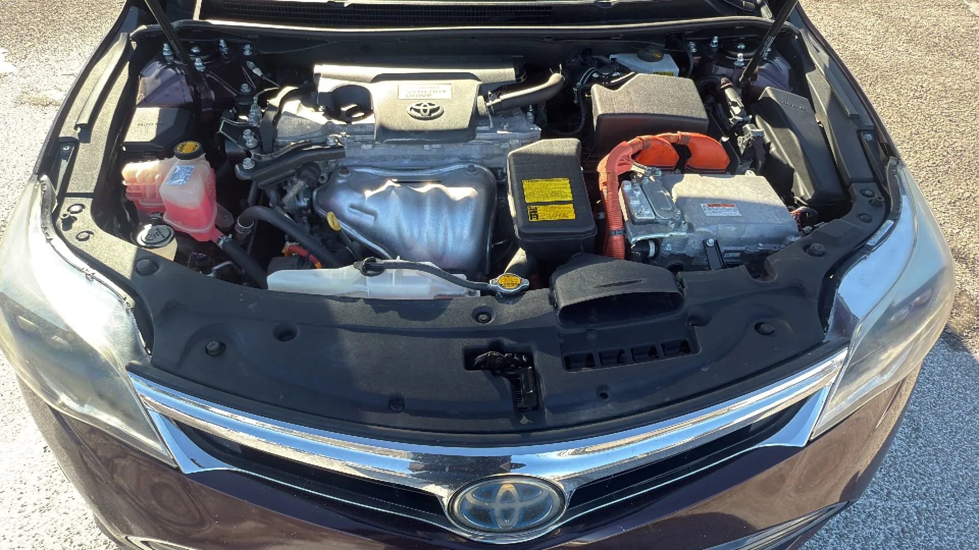 Used 2014 Toyota Avalon Limited w/ Technology Package FWD image 23