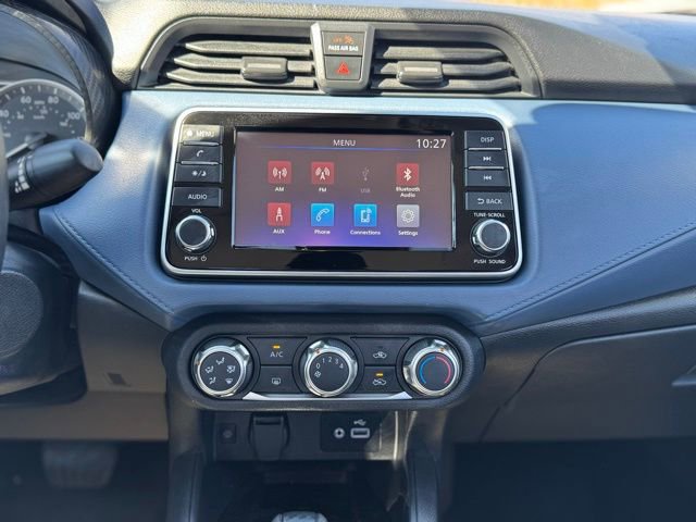 Used 2025 Nissan Versa SV image 25