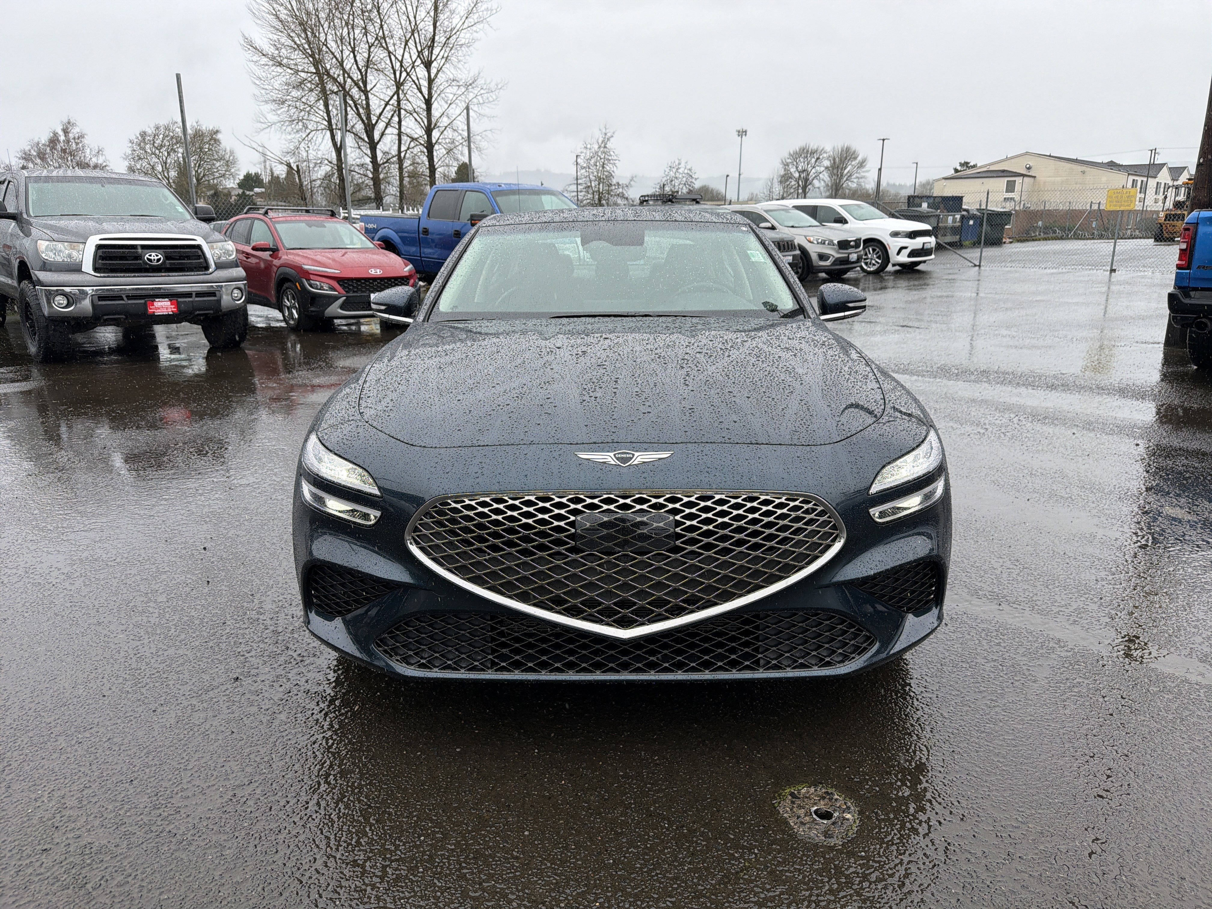Used 2025 Genesis G70 2.5T image 8