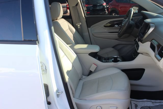 Used 2020 GMC Terrain Denali w/ LPO, Floor Liner Package FWD image 31