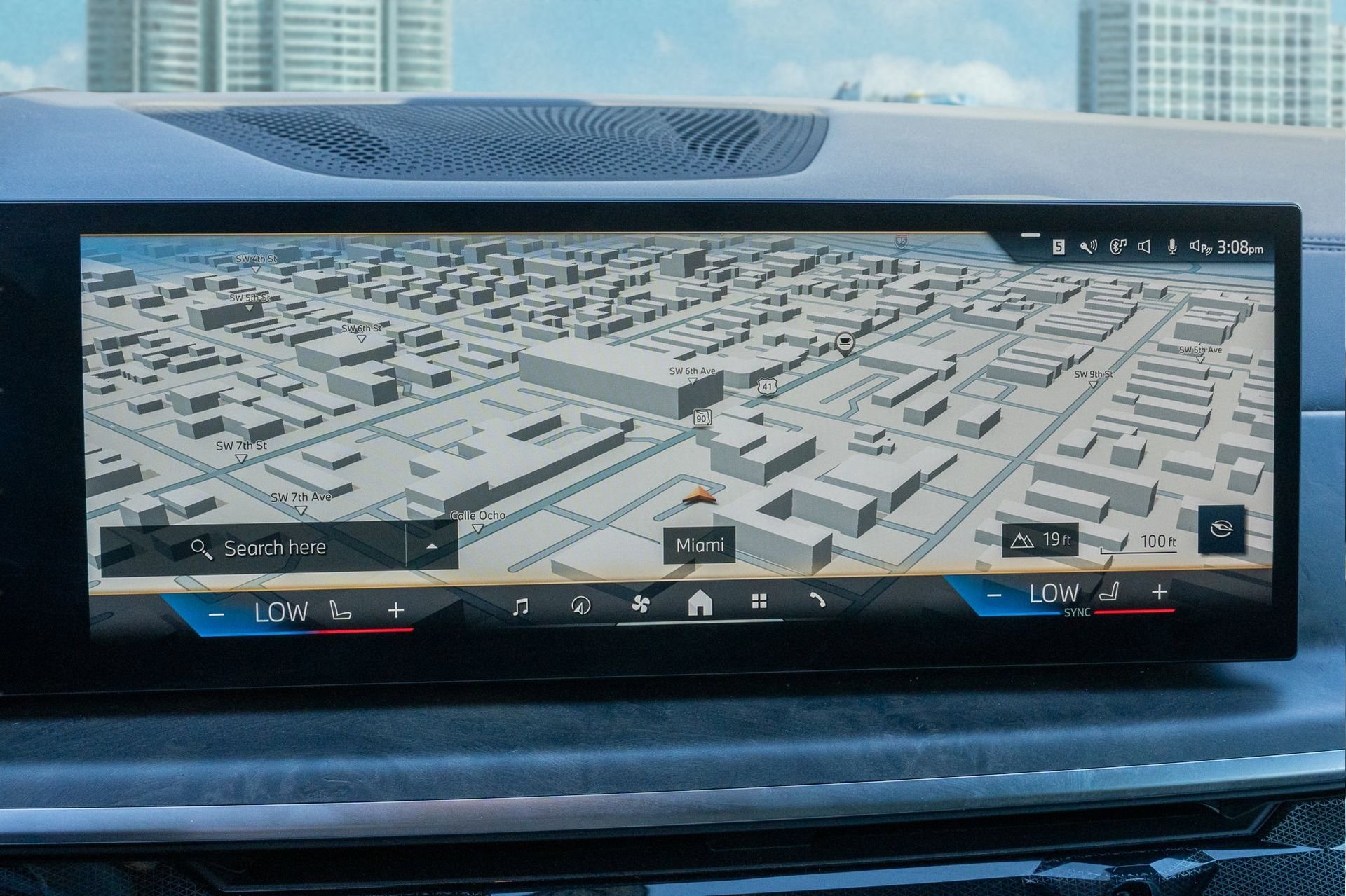 Used 2026 BMW X5 sDrive40i image 35