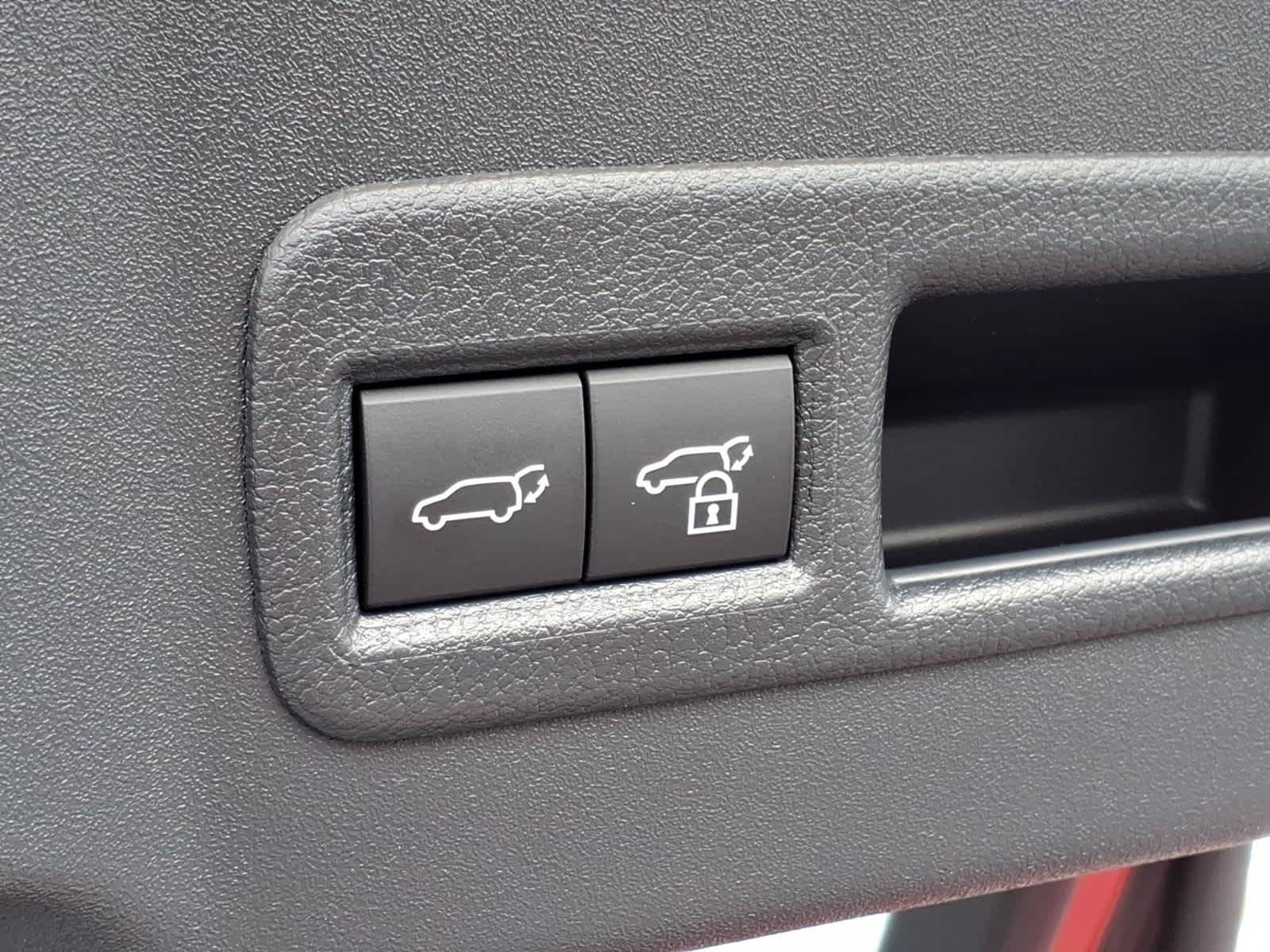 New 2026 Subaru Solterra AWD/4WD image 13