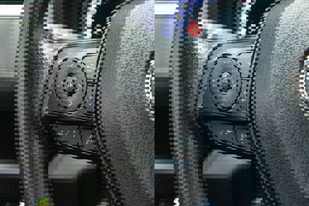 Used 2024 Toyota RAV4 LE AWD/4WD image 18