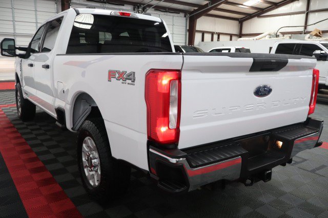 Used 2024 Ford F250 XLT w/ FX4 Off-Road Package AWD/4WD image 28