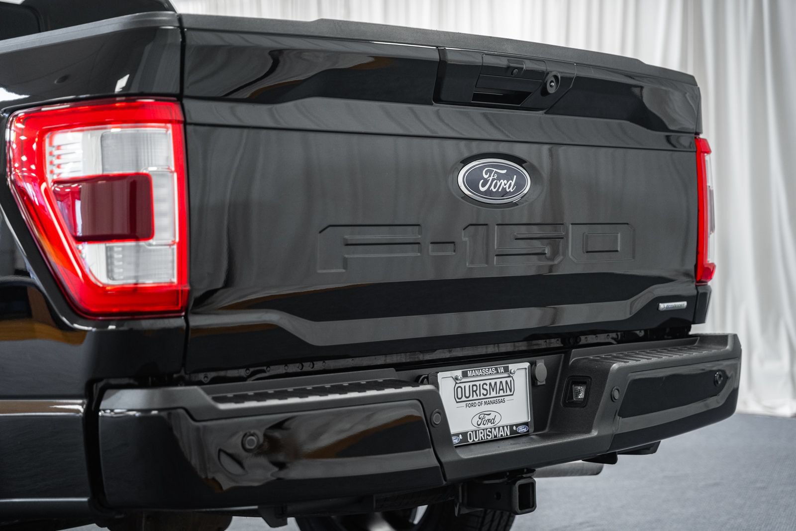 Used 2023 Ford F150 Lariat w/ Equipment Group 502A High AWD/4WD image 5