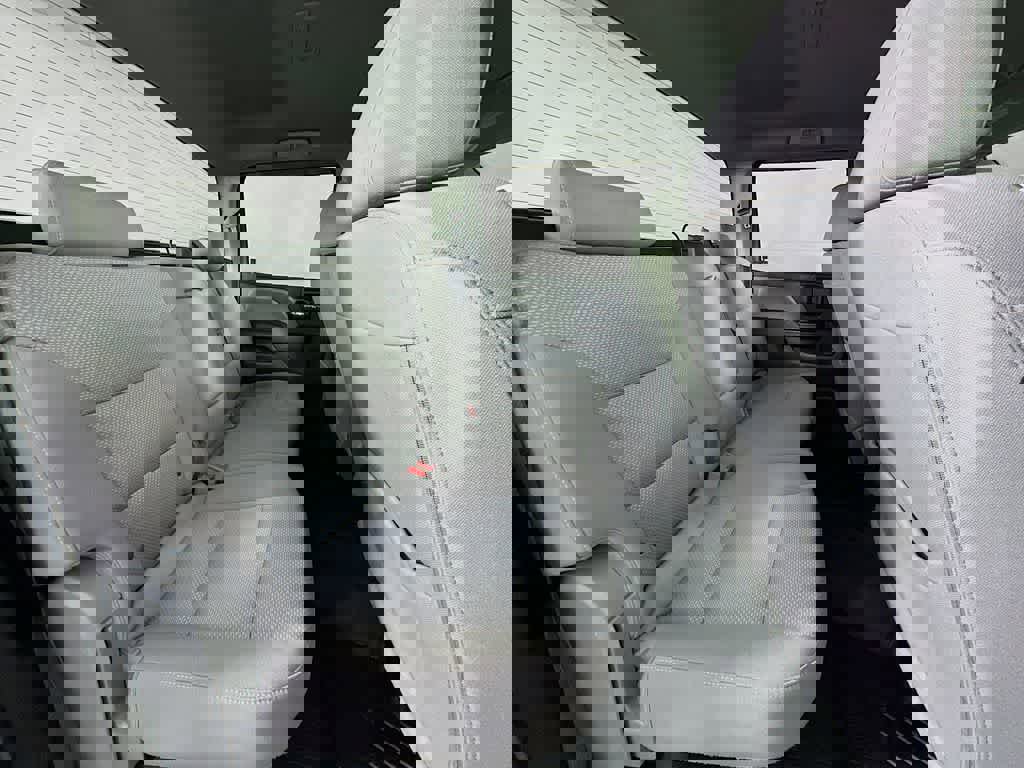 Used 2018 Chevrolet Silverado 1500 Custom w/ LPO, Street Package image 29