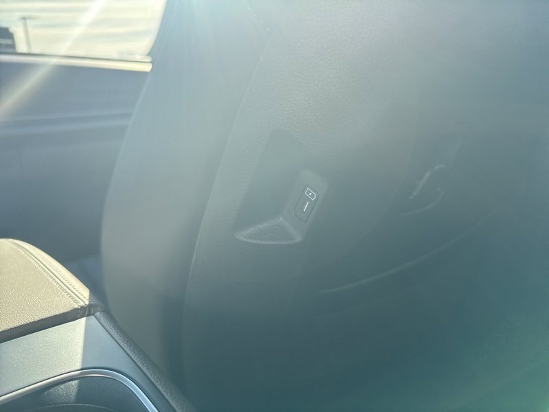 New 2026 Kia Carnival image 23