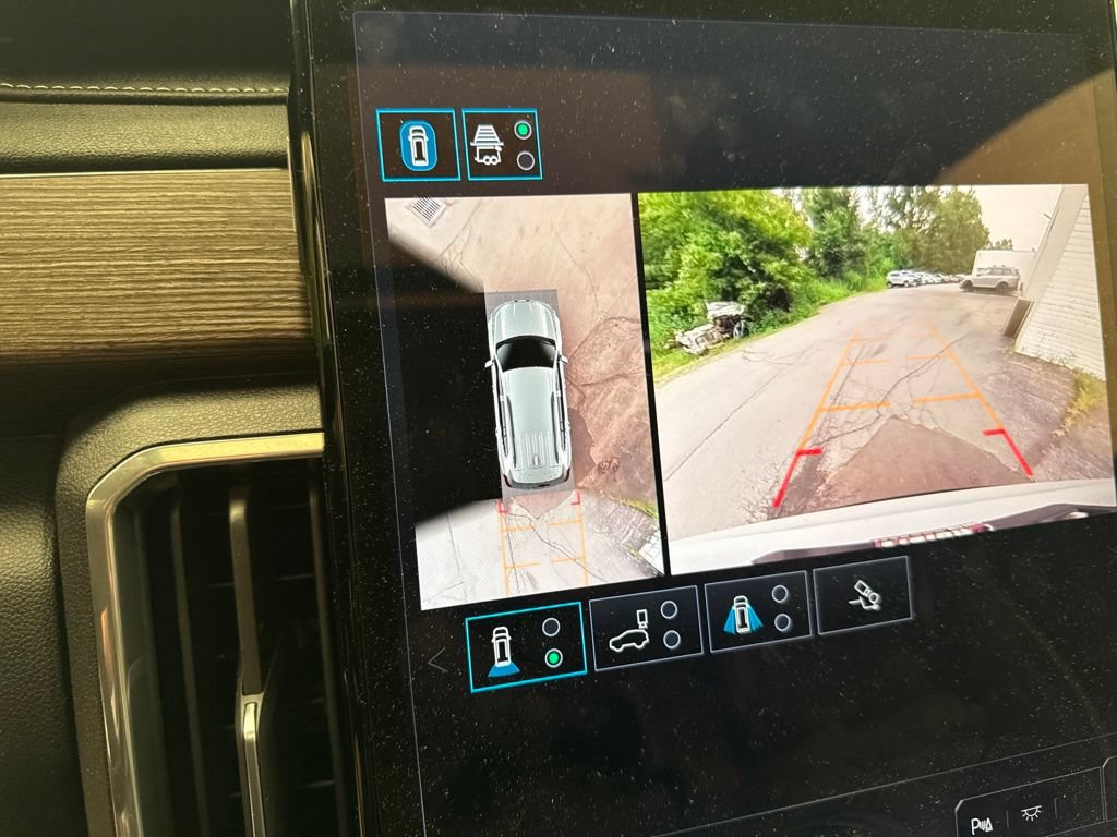 Used 2025 GMC Acadia Denali AWD/4WD image 35