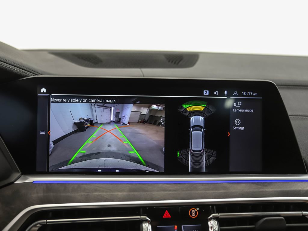 Used 2022 BMW X5 xDrive40i w/ M Sport Package image 18