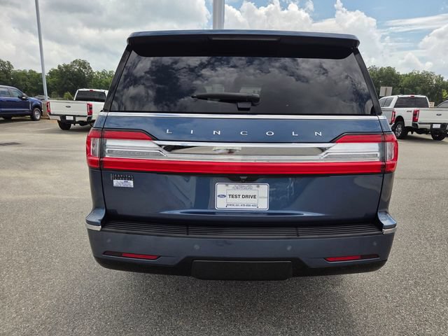 Used 2019 Lincoln Navigator Reserve w/ Cargo Package AWD/4WD image 10