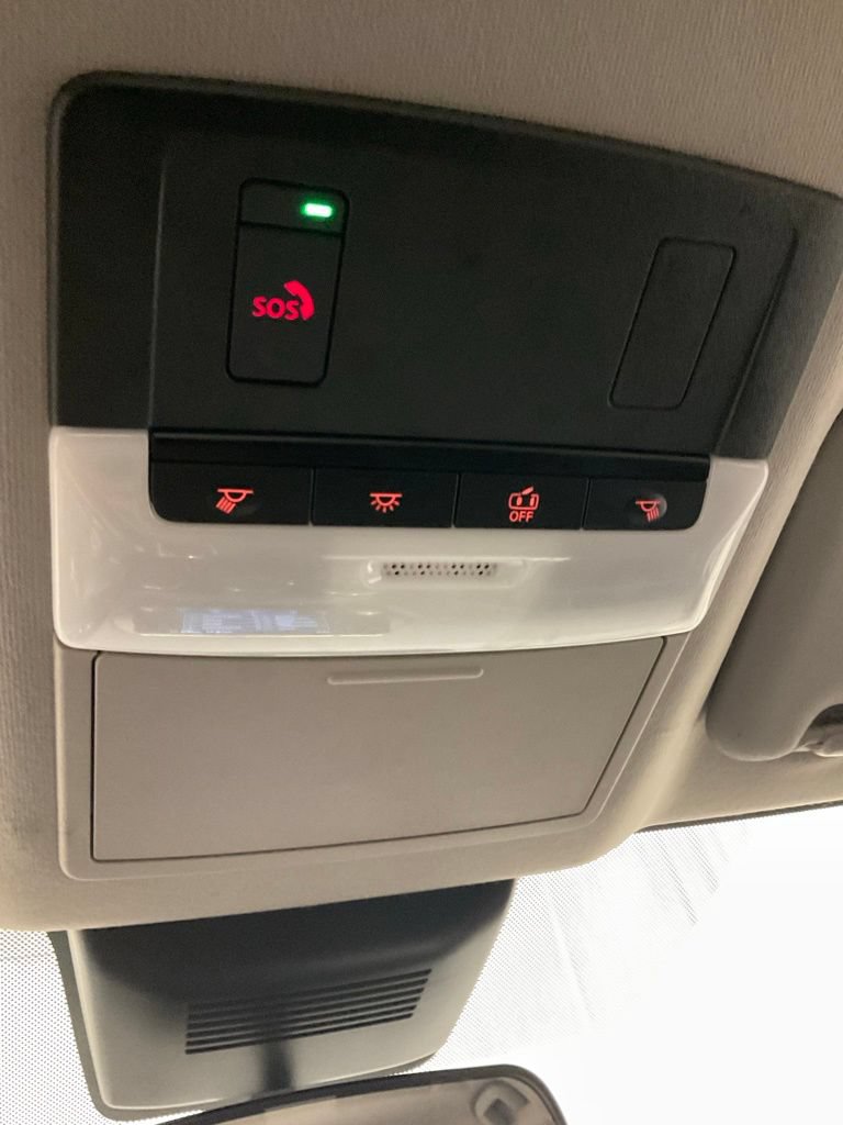 Used 2025 Nissan Sentra SV FWD image 25
