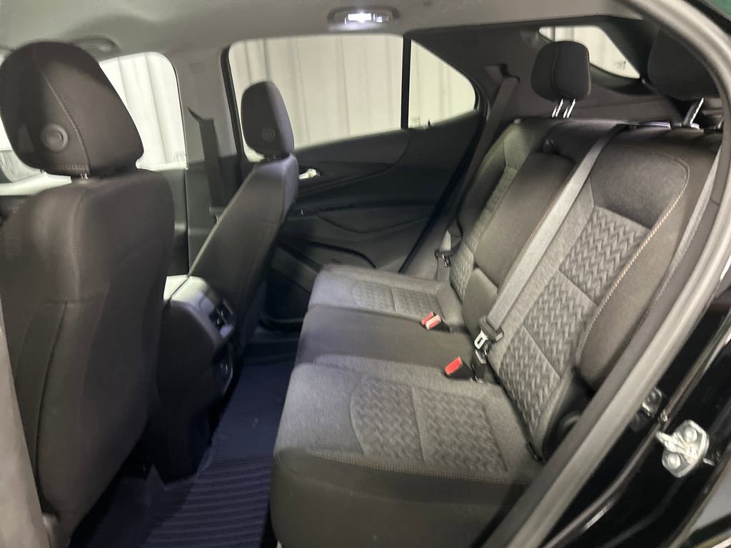 Used 2024 Chevrolet Equinox LT image 23