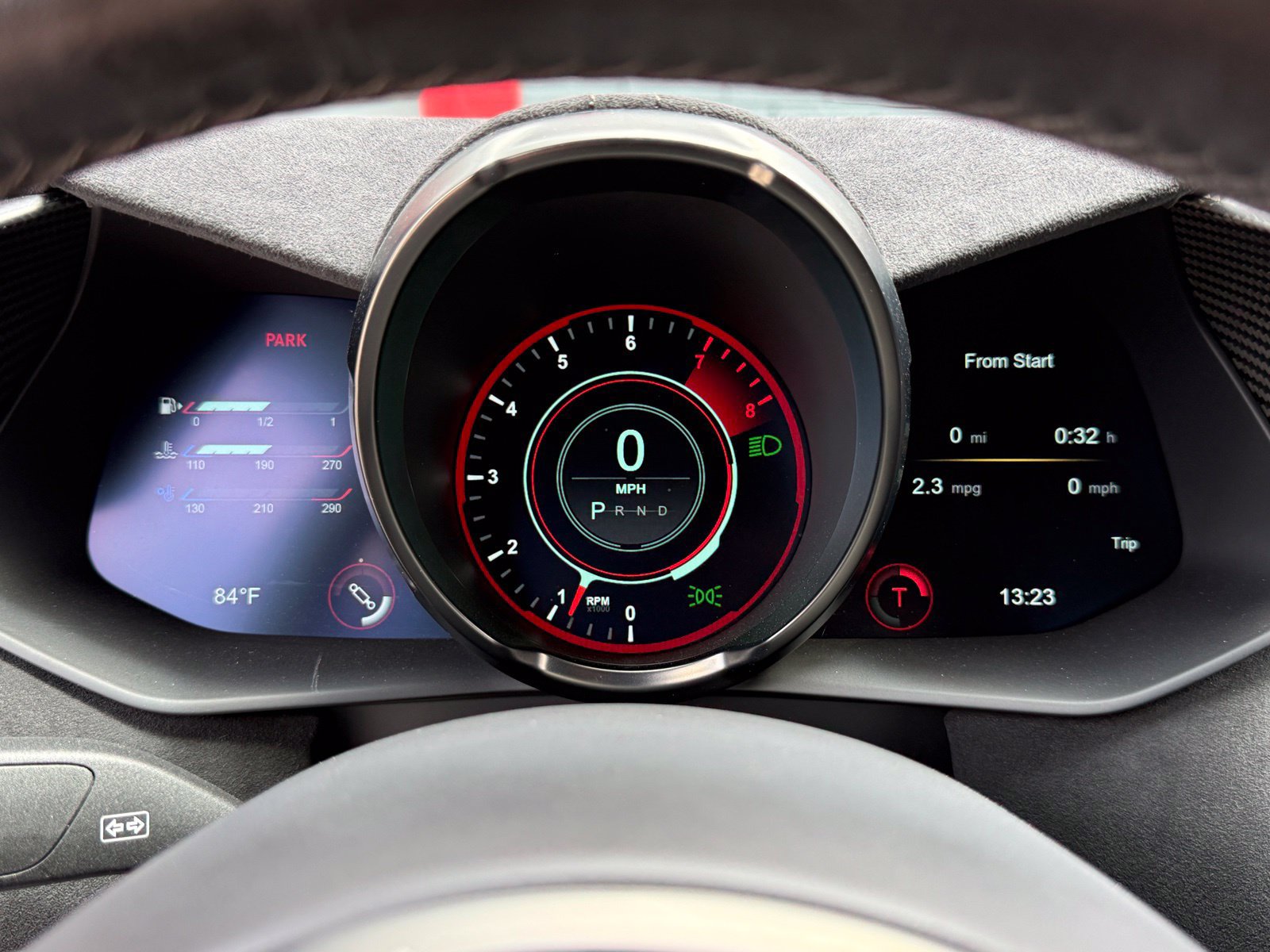 Used 2019 Aston Martin V8 Vantage Coupe RWD image 33