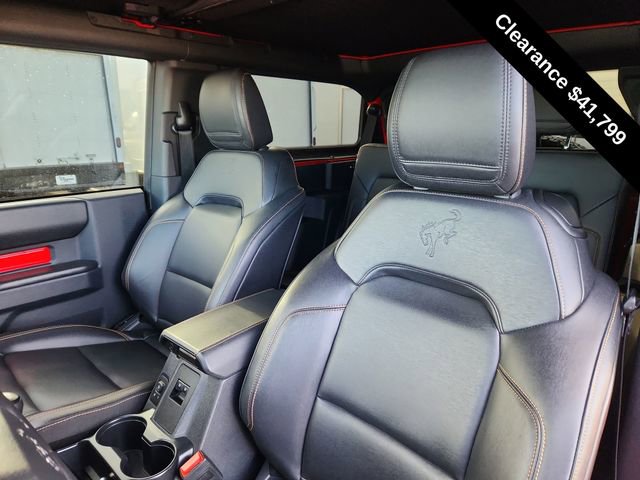 Used 2024 Ford Bronco Badlands image 17