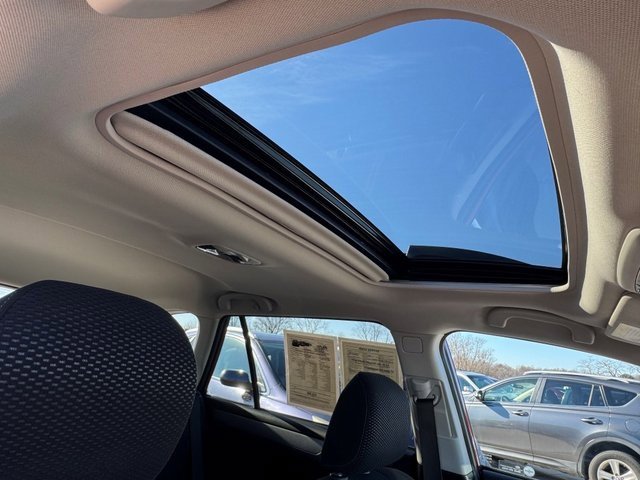 Used 2019 Subaru Outback 2.5i Premium image 9