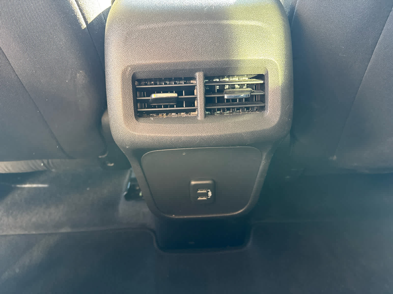 Certified 2024 Chevrolet Equinox LT image 33