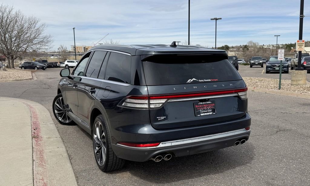 Used 2022 Lincoln Aviator Reserve w/ Equipment Group 201A AWD/4WD image 6