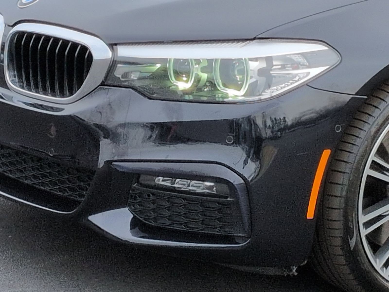Used 2019 BMW 540i w/ M Sport Package image 6