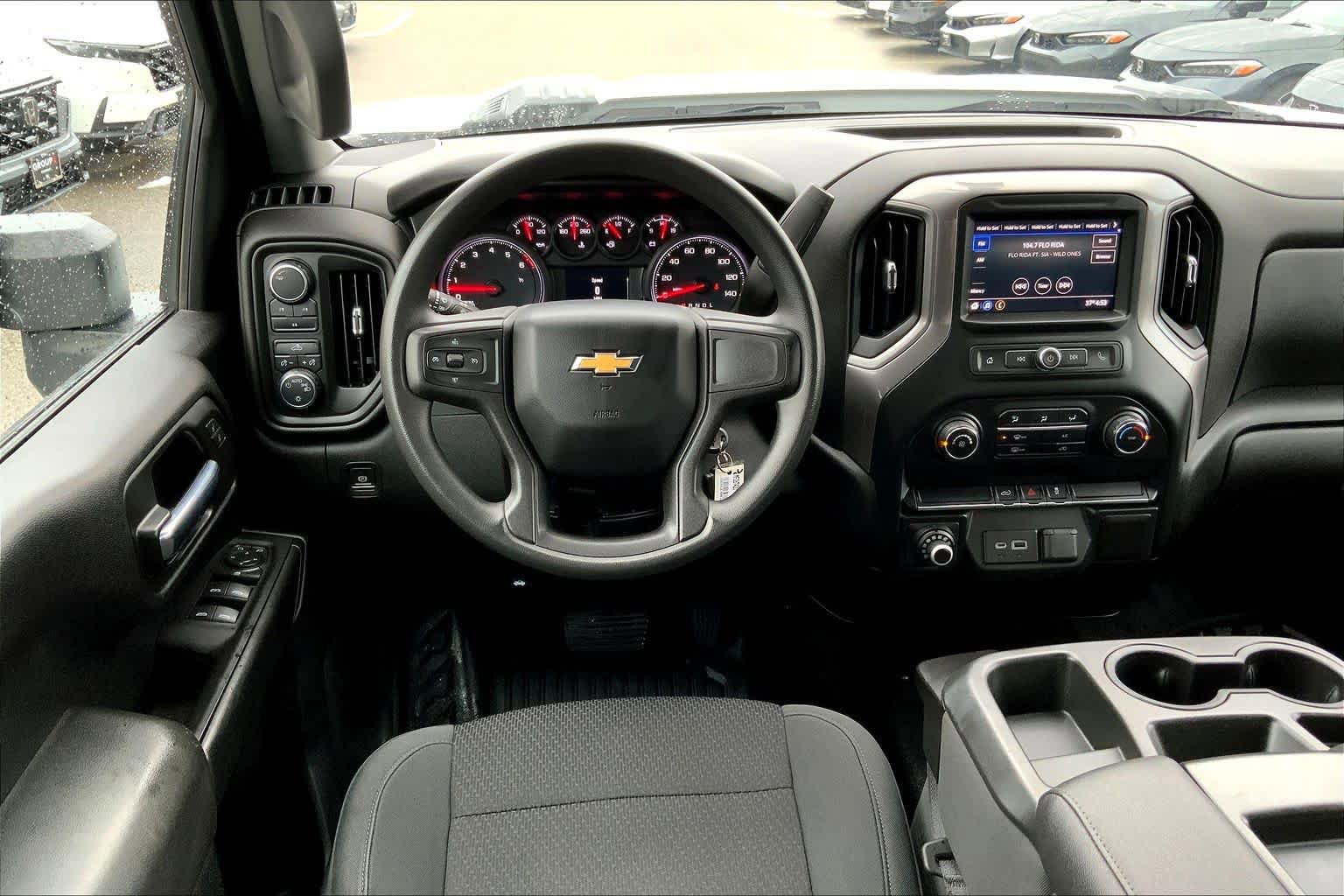 Used 2021 Chevrolet Silverado 2500 W/T w/ WT Convenience Package image 6