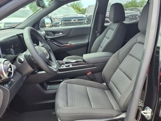 New 2026 Chevrolet Equinox LT w/ Safety and Technology Package AWD/4WD image 12