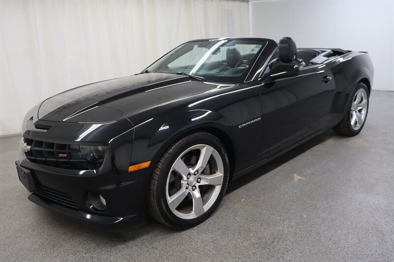 Used 2011 Chevrolet Camaro SS w/ RS Package RWD image 3