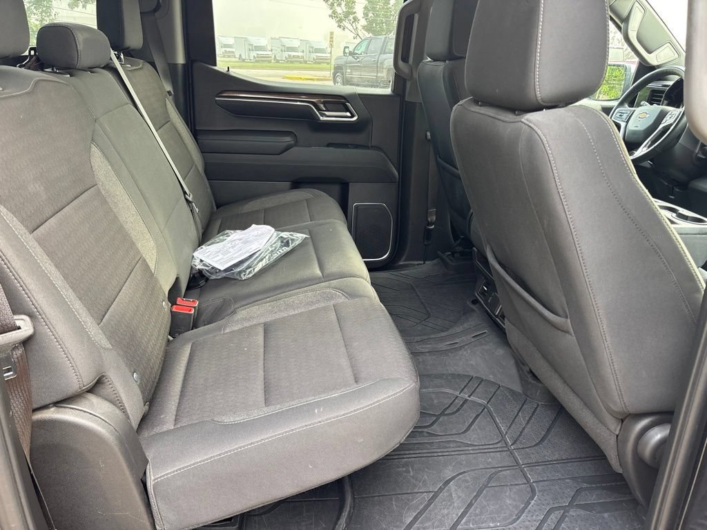 Used 2023 Chevrolet Silverado 1500 LT AWD/4WD image 21