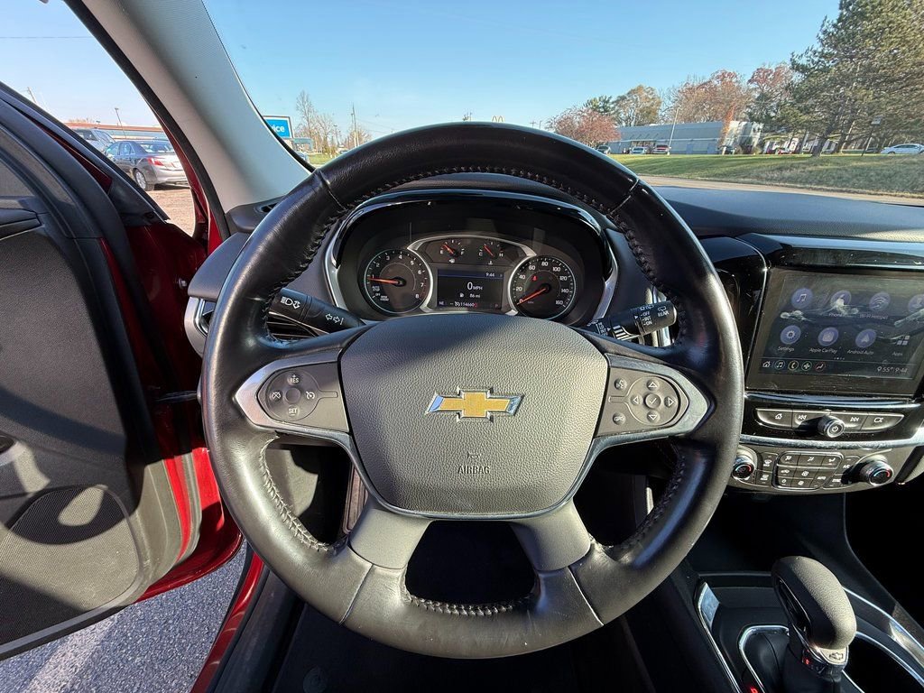 Certified 2021 Chevrolet Traverse LT image 18