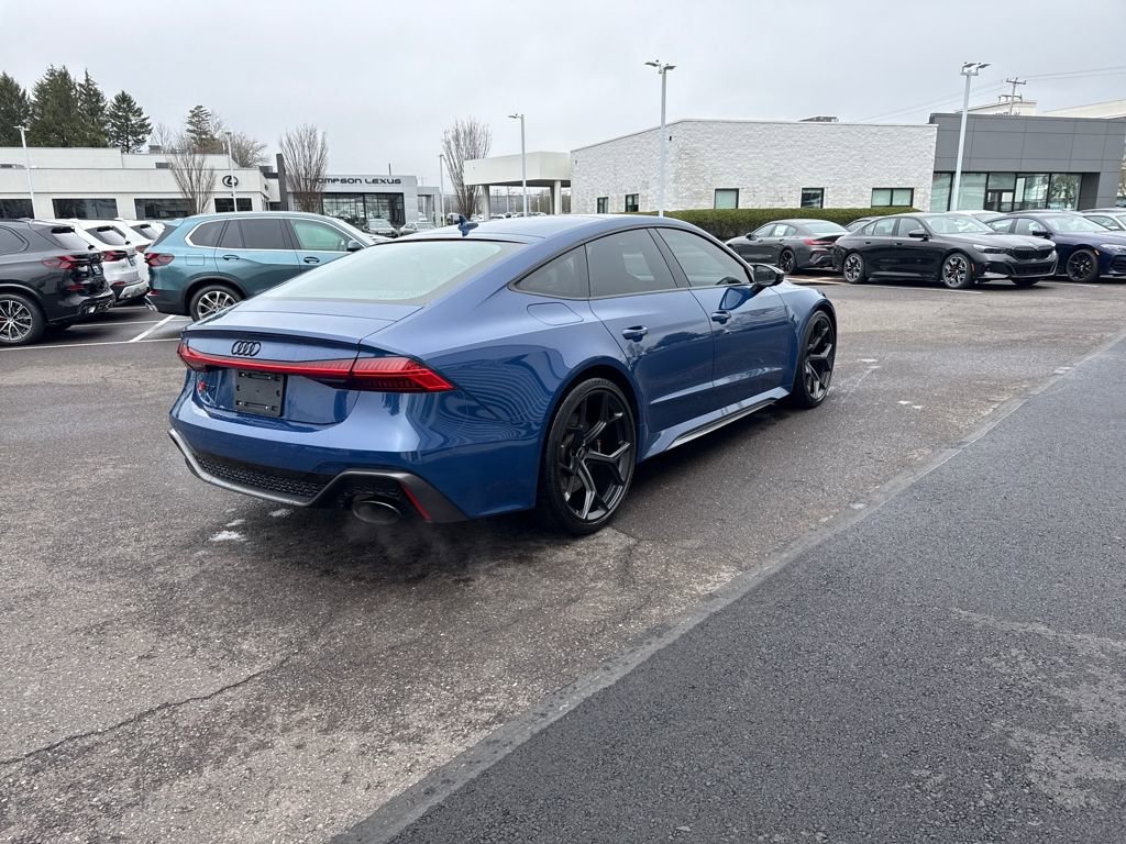 Used 2024 Audi RS 7 Performance image 5