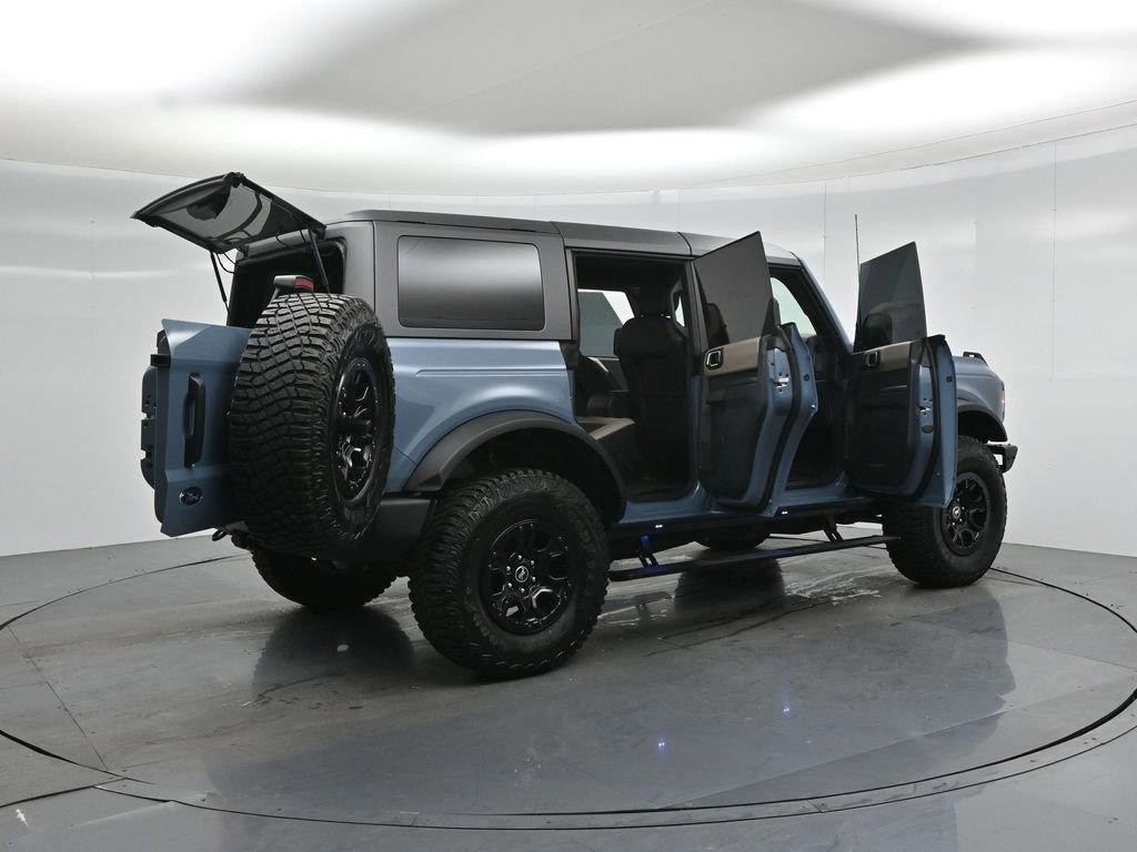 Used 2024 Ford Bronco Wildtrak AWD/4WD image 5