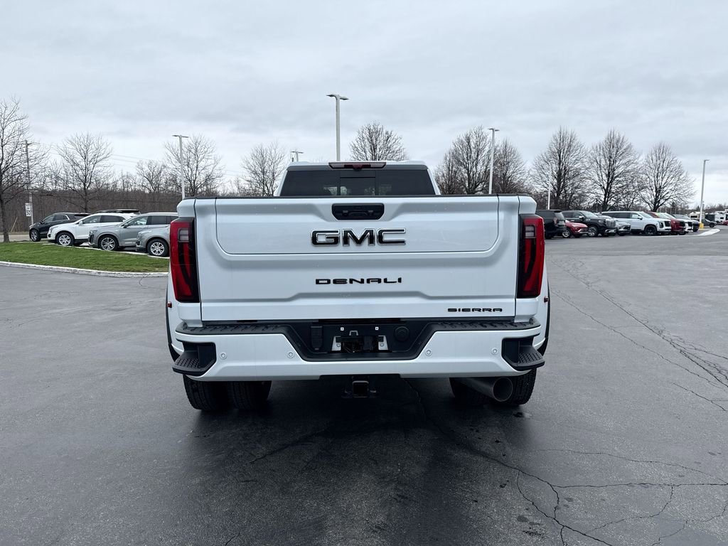 New 2026 GMC Sierra 3500 Denali w/ Denali Reserve Package image 7